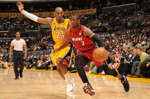 室內(nèi)籃球館地板