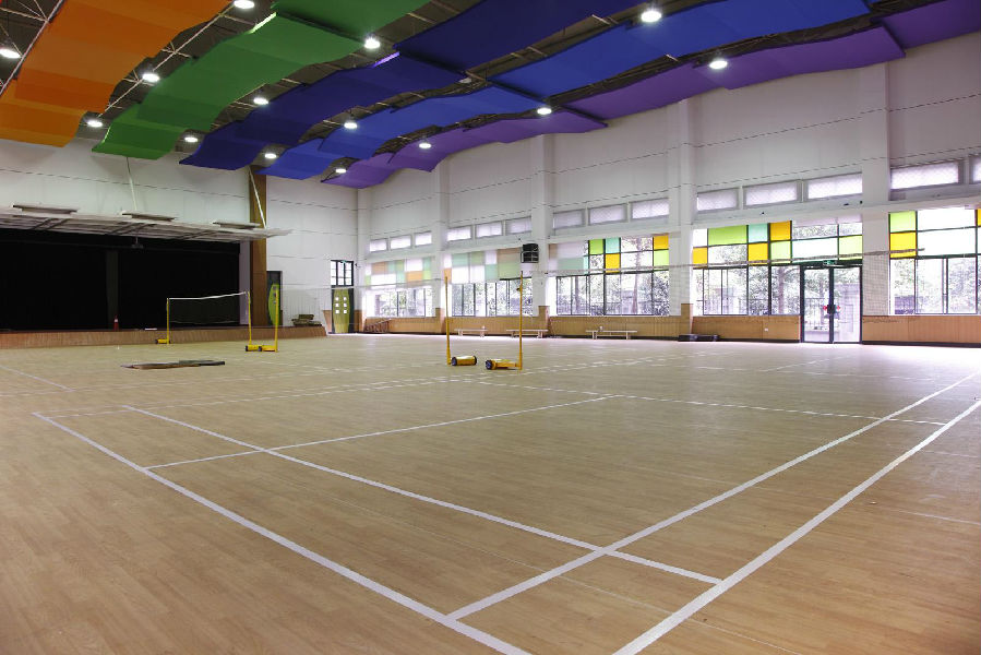 羽毛球館地板