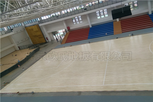 運(yùn)動(dòng)木地板